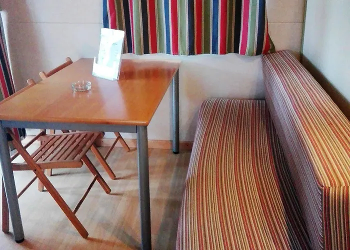 Orbitur Valado Bungalows Caravan Park فندق نازاريه