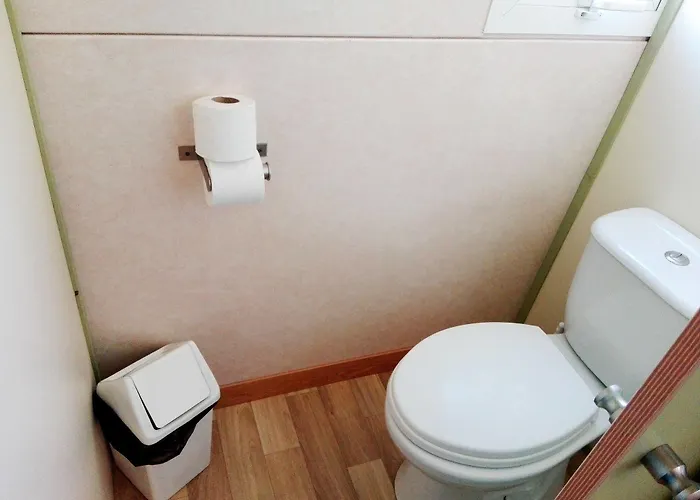 Orbitur Valado Bungalows Caravan Park نازاريه