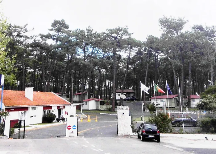 Orbitur Valado Bungalows Caravan Park فندق نازاريه